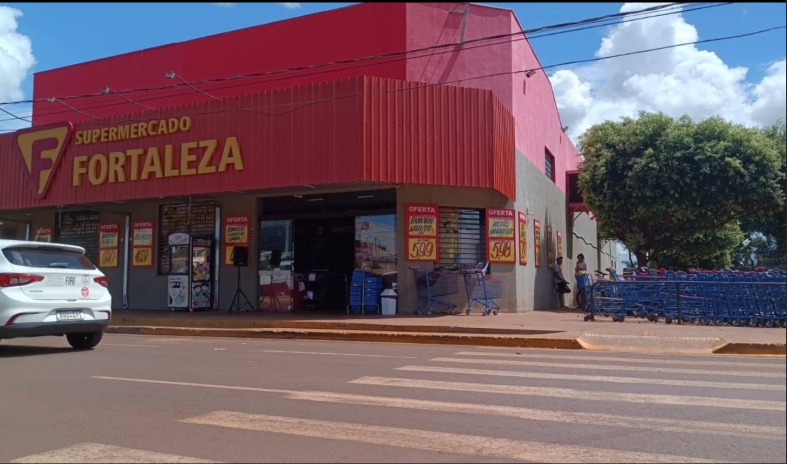 Fachada da loja Fortaleza — Jardim Flórida